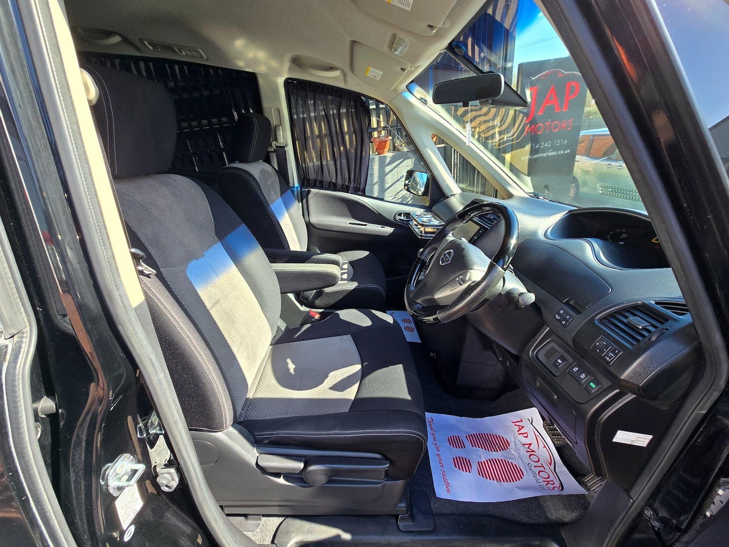 Used Nissan Serena 2025 for sale - 76997128: Photo 11