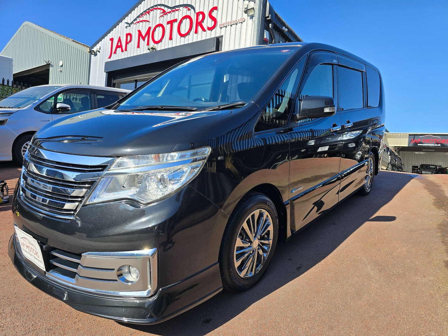 Used Nissan Serena 2025 for sale - 76997128: Photo 16