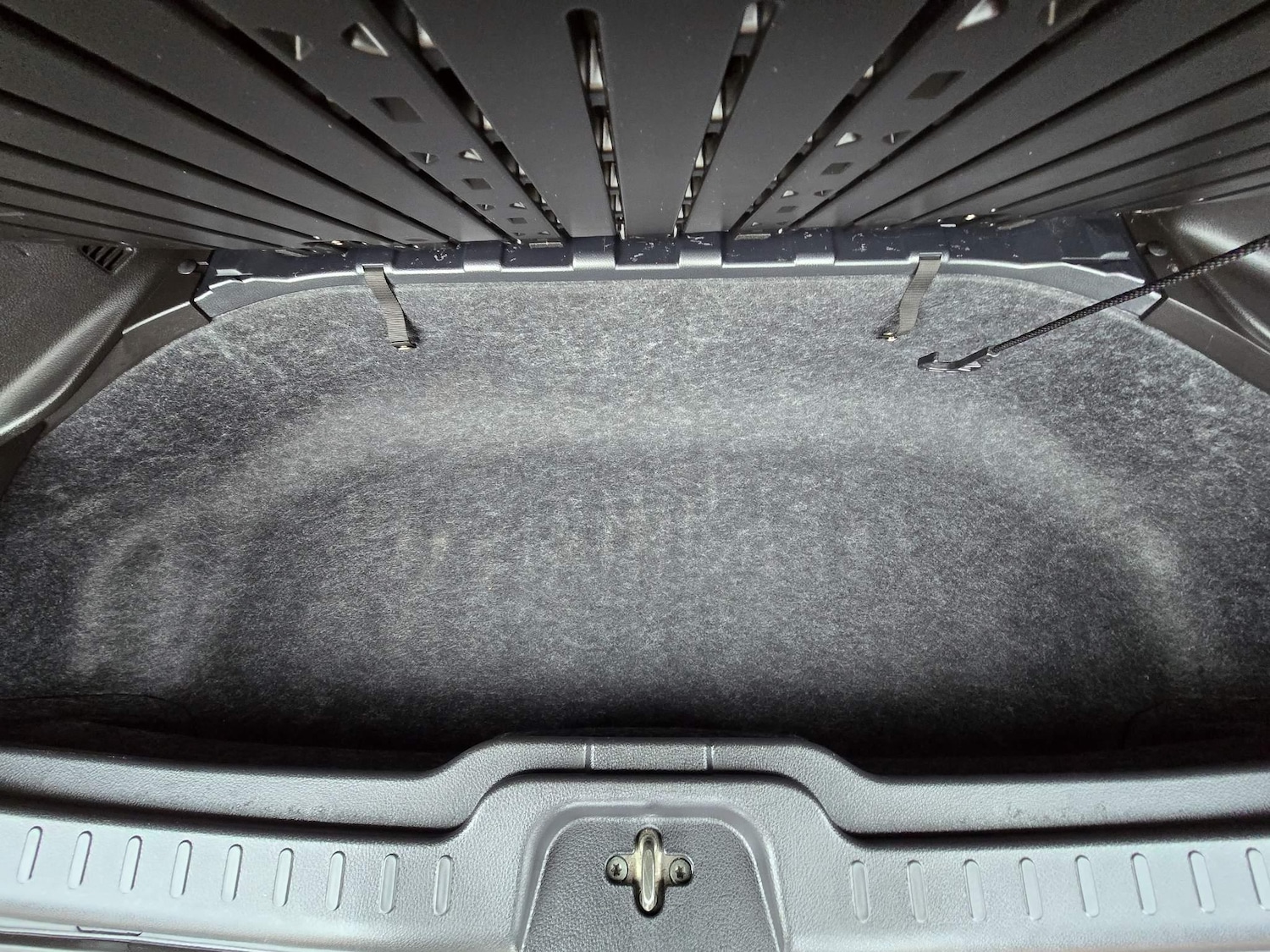 Used Nissan Serena 2025 for sale - 76997128: Photo 33