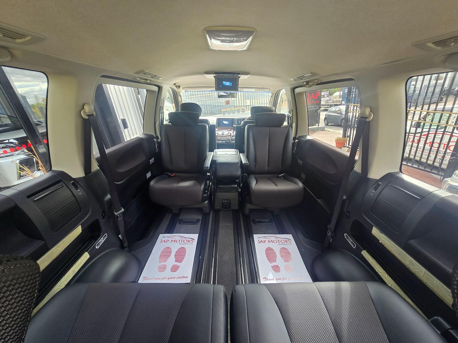 Used Nissan Elgrand 2025 for sale - 76988214: Photo 17