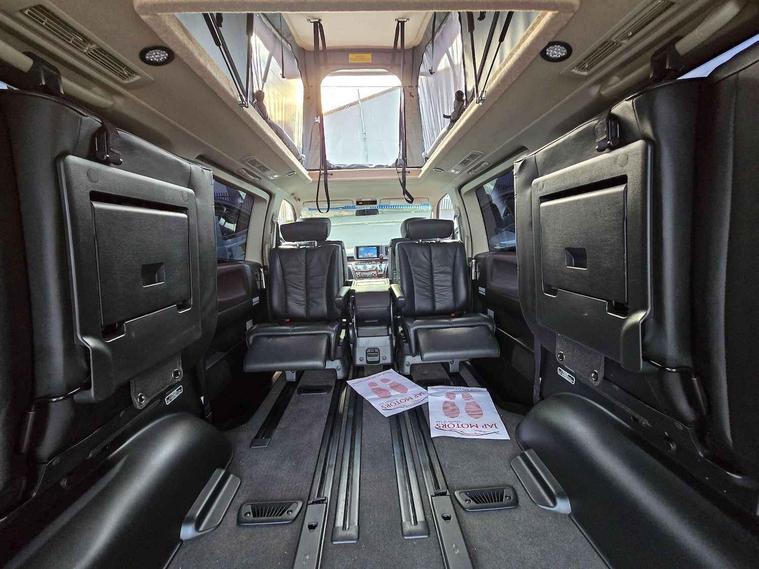 Used Nissan Elgrand 2025 for sale - 76996004: Photo 17