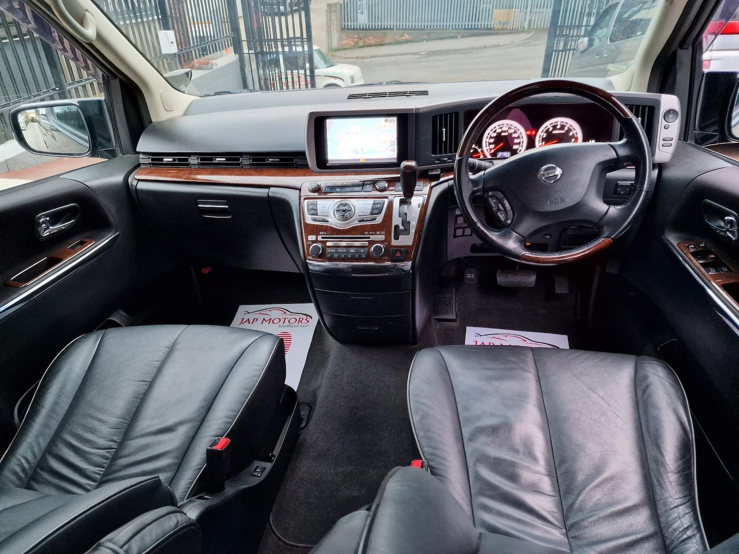 Used Nissan Elgrand 2025 for sale - 76996004: Photo 28