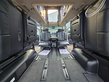 Used Nissan Elgrand 2007 for sale - 76996004: Photo