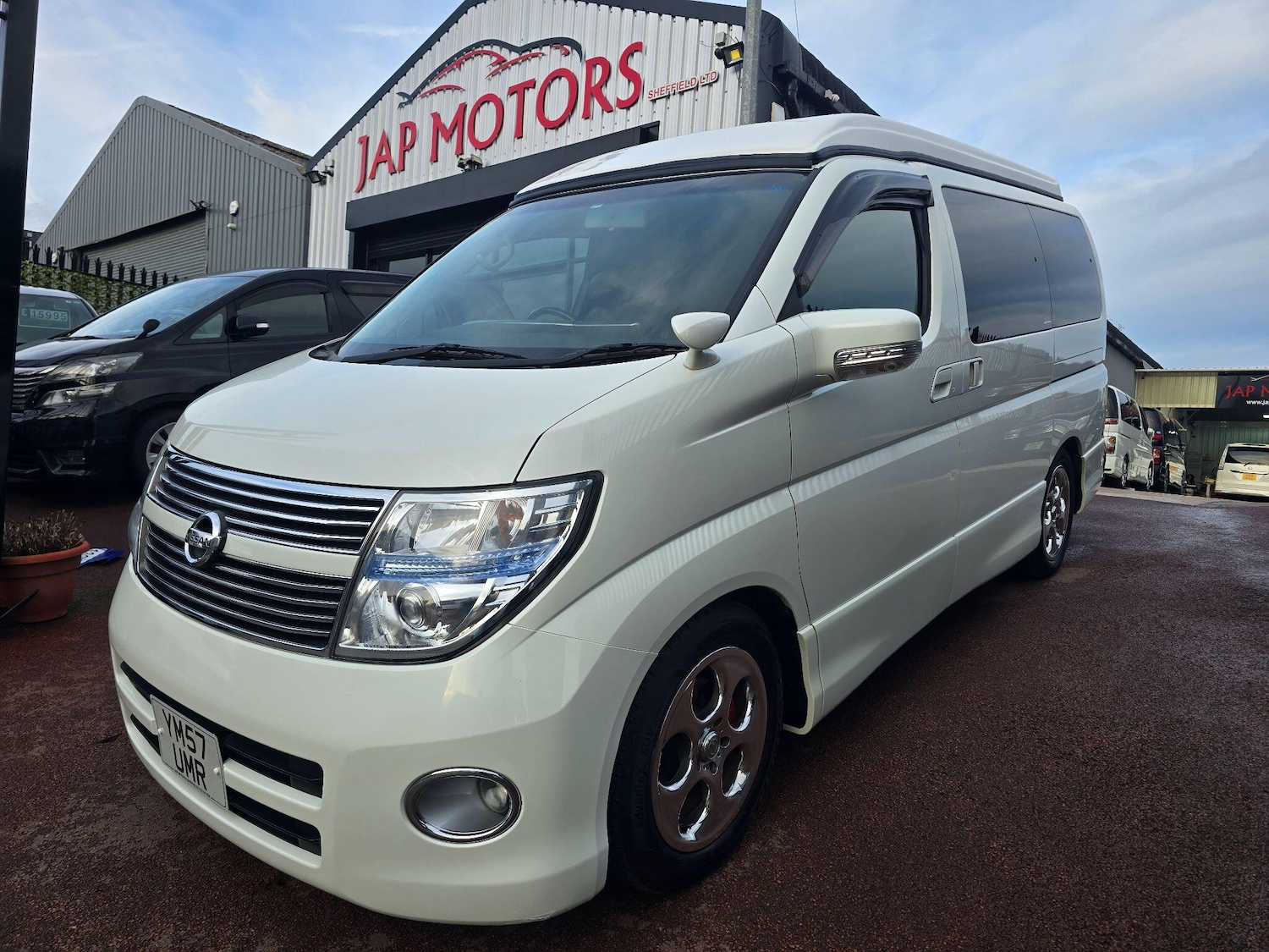 Used Nissan Elgrand 2025 for sale - 76996004: Photo 30