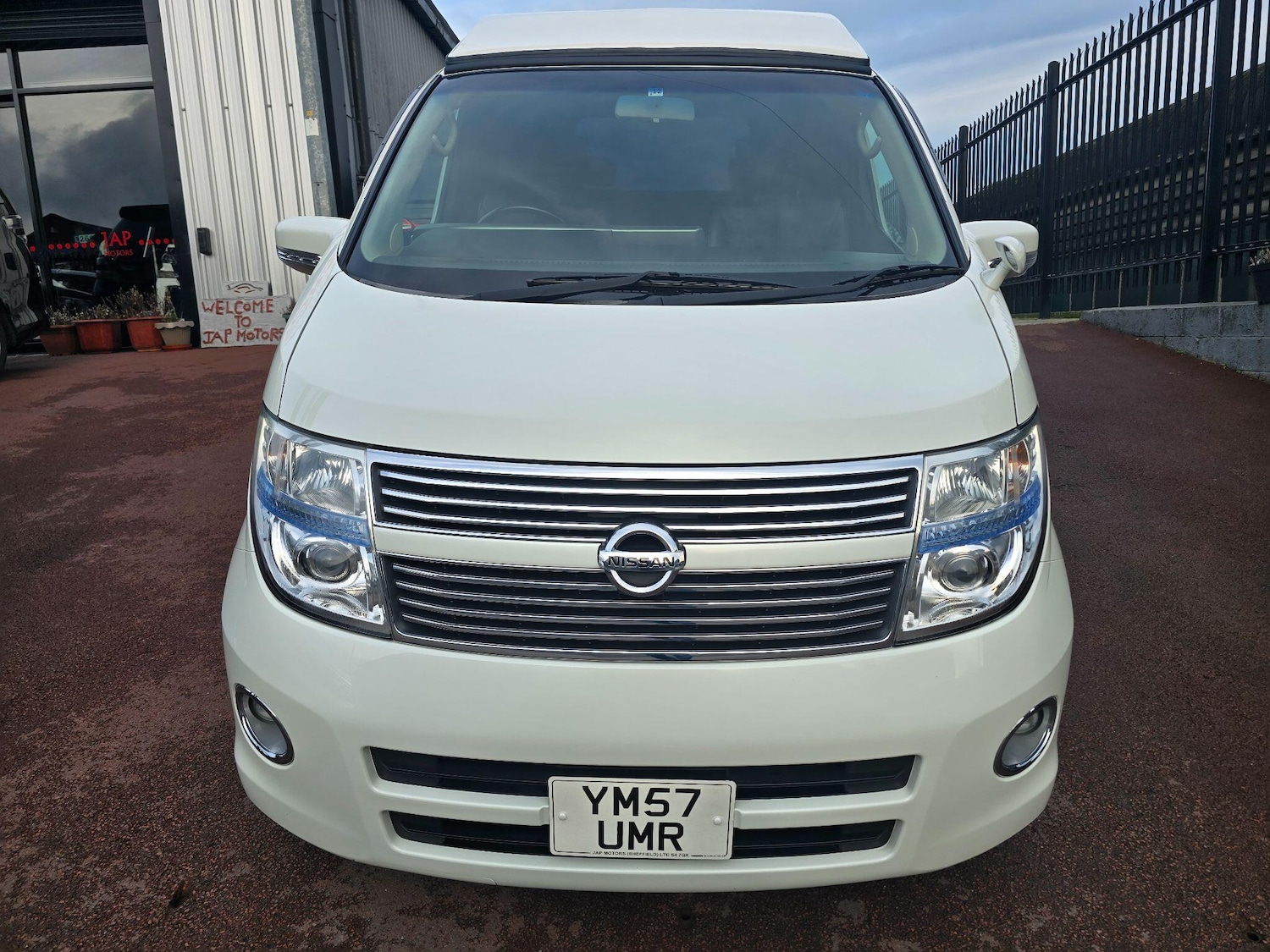 Used Nissan Elgrand 2025 for sale - 76996004: Photo 32