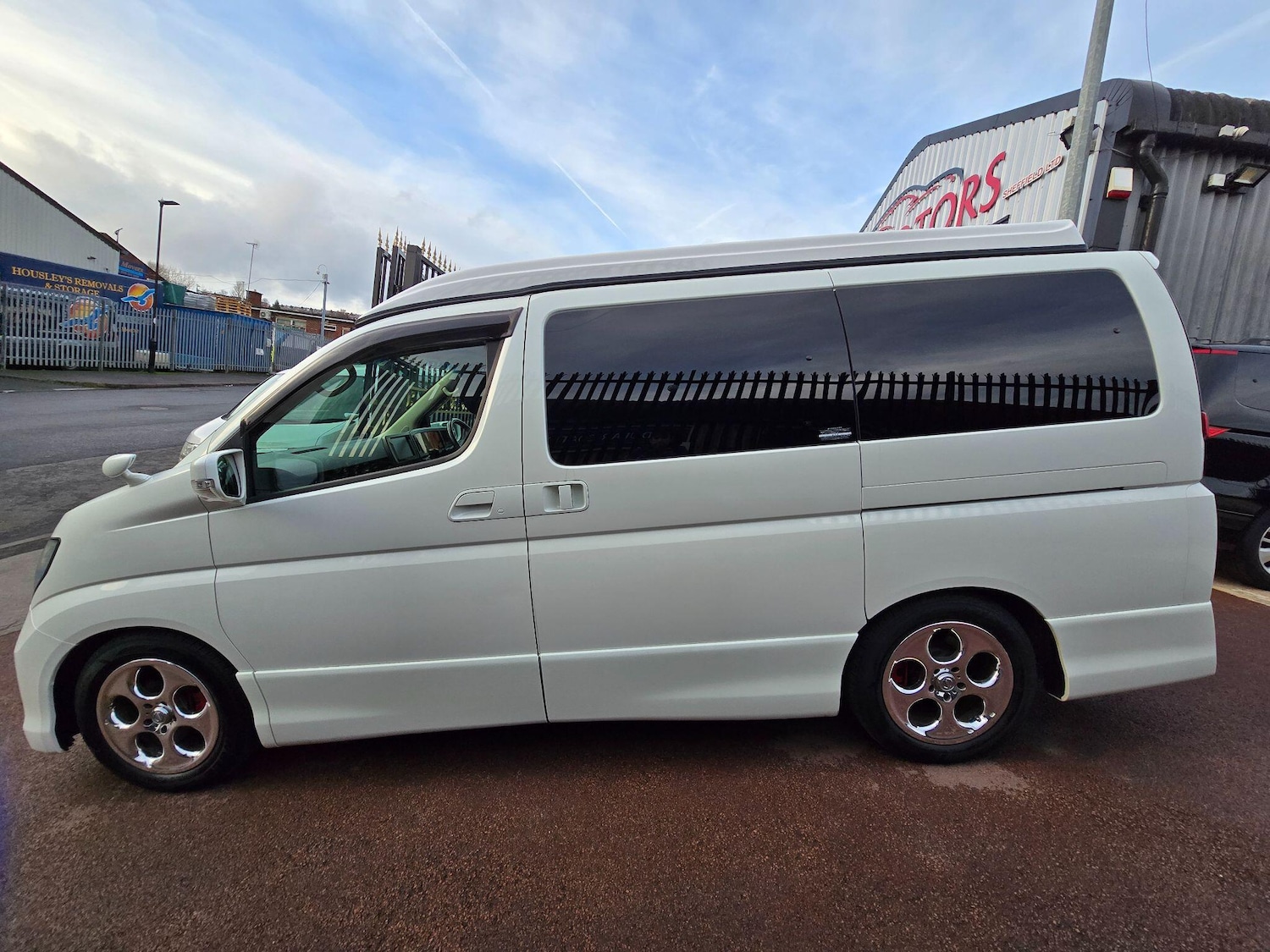 Used Nissan Elgrand 2025 for sale - 76996004: Photo 35