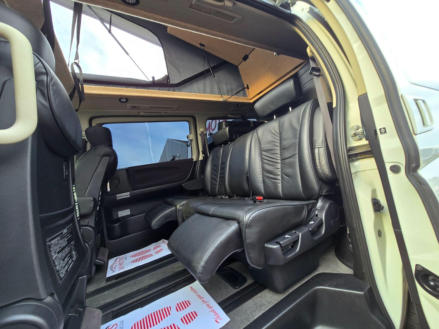 Used Nissan Elgrand 2025 for sale - 76996004: Photo 51