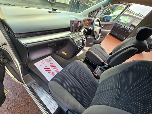 Used Nissan Elgrand 2006 for sale - 74339235: Photo 20