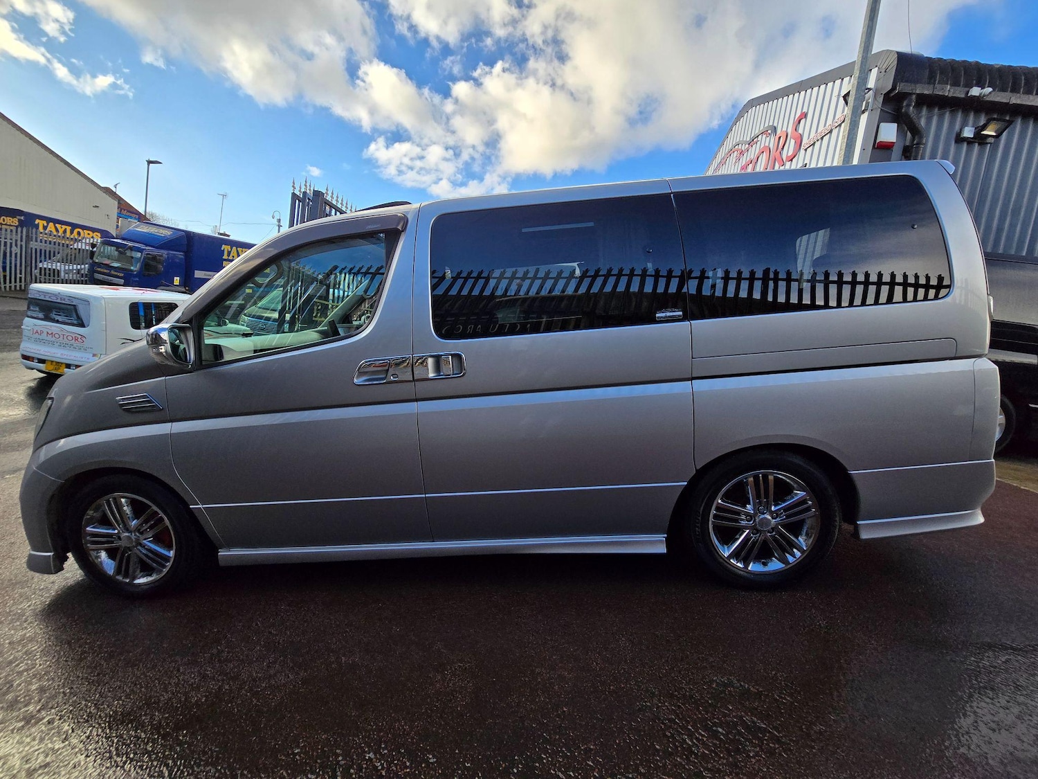Vehicle 29