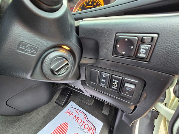 Used Nissan Elgrand 2006 for sale - 74339235: Photo 41