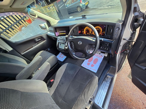 Used Nissan Elgrand 2006 for sale - 74339235: Photo 4
