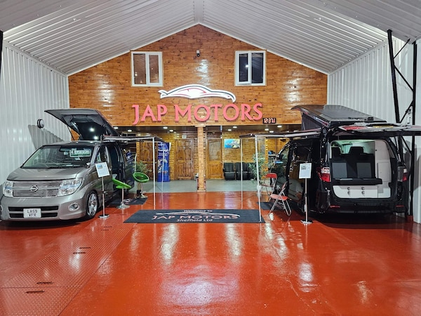 Used Nissan Elgrand 2006 for sale - 74339235: Photo 55