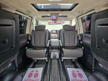 Used Nissan Elgrand 2009 for sale - 74339236: Photo