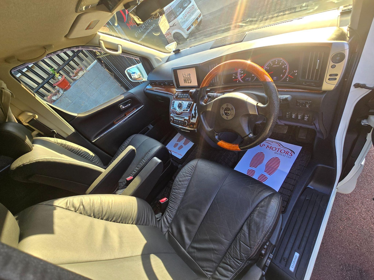 Used Nissan Elgrand 2025 for sale - 77084752: Photo 12