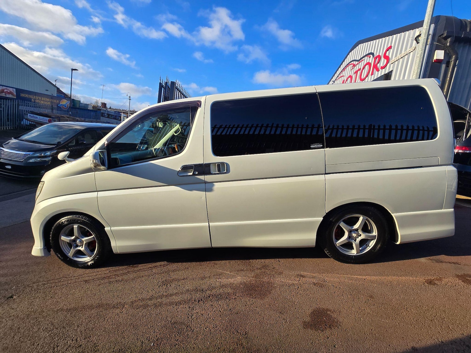Used Nissan Elgrand 2025 for sale - 77084752: Photo 27