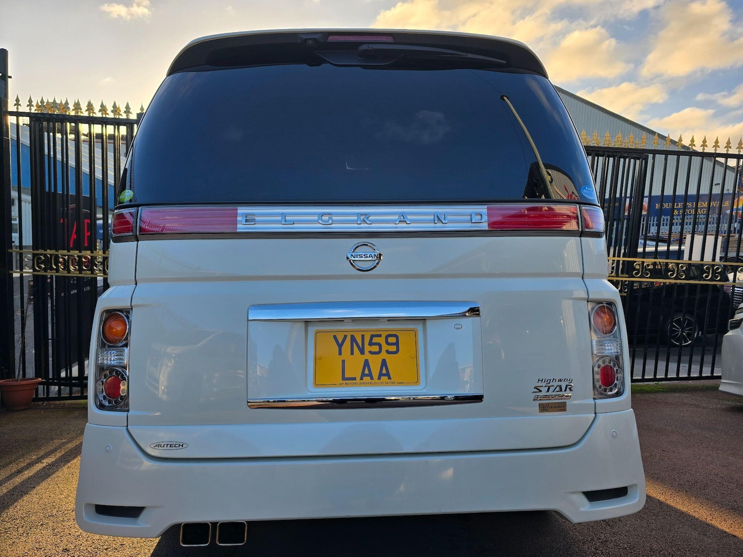 Used Nissan Elgrand 2025 for sale - 77084752: Photo 9