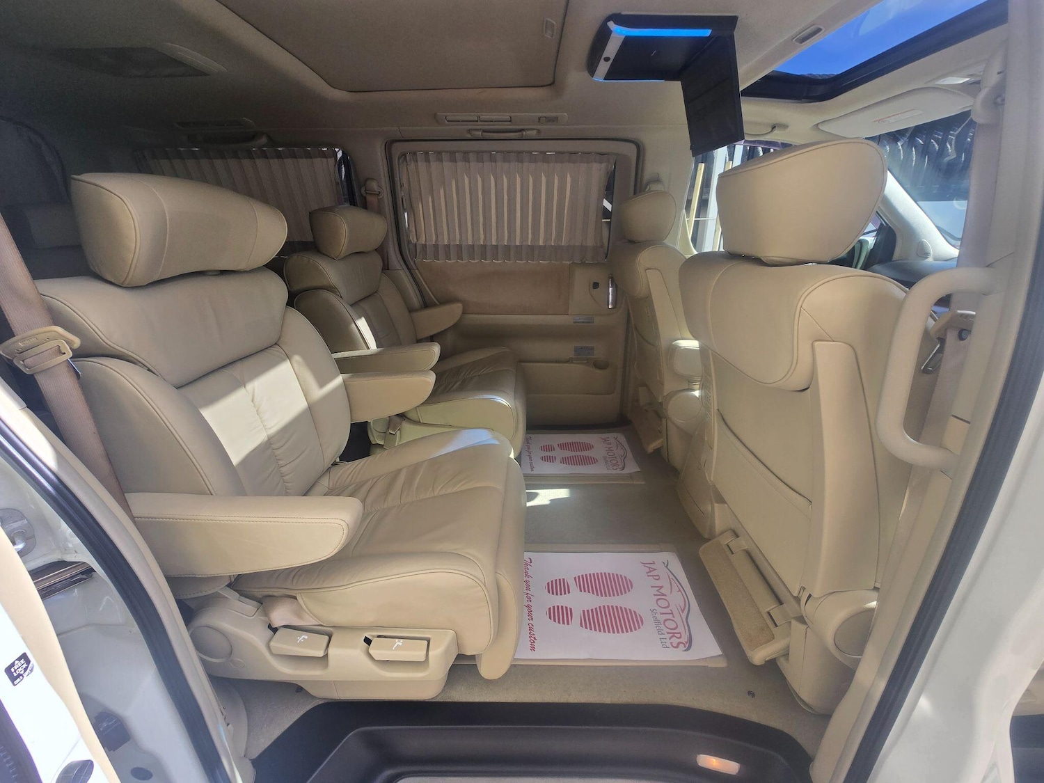 Used Nissan Elgrand for sale - 77840034: Photo 50