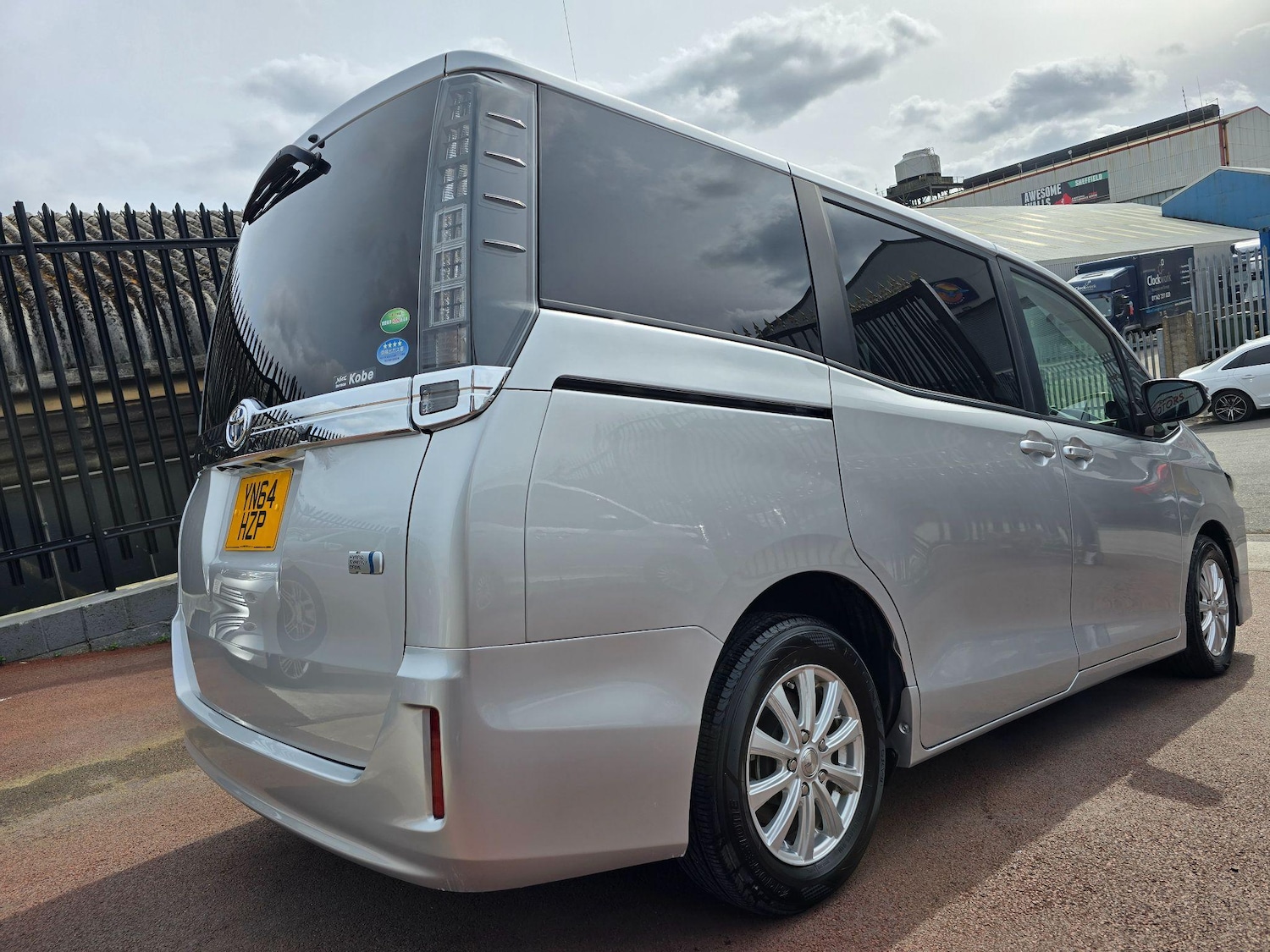 Vehicle 27