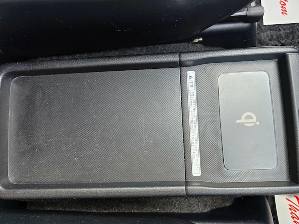 Used Toyota Voxy 2014 for sale - 74339224: Photo 38