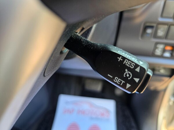 Used Toyota Voxy 2014 for sale - 74339224: Photo 43