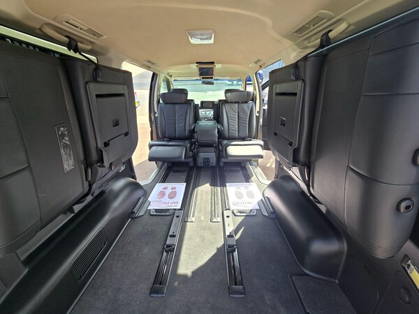 Used Nissan Elgrand for sale - 74750529: Photo 21