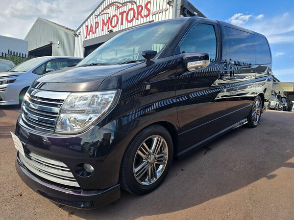 Used Nissan Elgrand for sale - 74750529: Photo 25