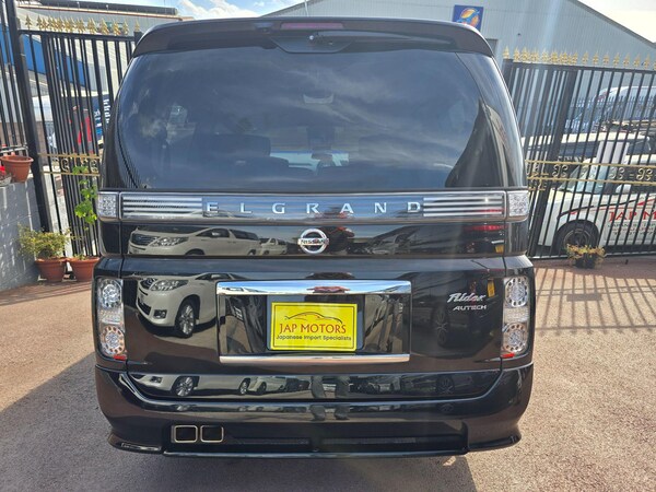 Used Nissan Elgrand for sale - 74750529: Photo 28