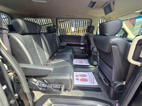 Used Nissan Elgrand for sale - 74750529: Photo 34