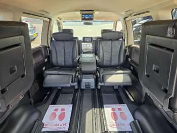 Used Nissan Elgrand 2009 for sale - 74750529: Photo