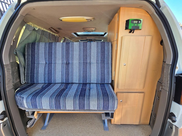 Used Nissan Elgrand 1998 for sale - 74339239: Photo 12