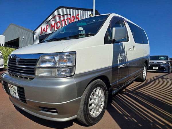 Used Nissan Elgrand 1998 for sale - 74339239: Photo 13