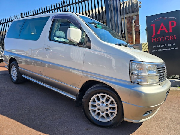 Used Nissan Elgrand 1998 for sale - 74339239: Photo 2