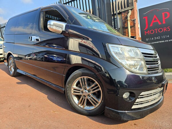 Used Nissan Elgrand 2009 for sale - 74339240: Photo 2