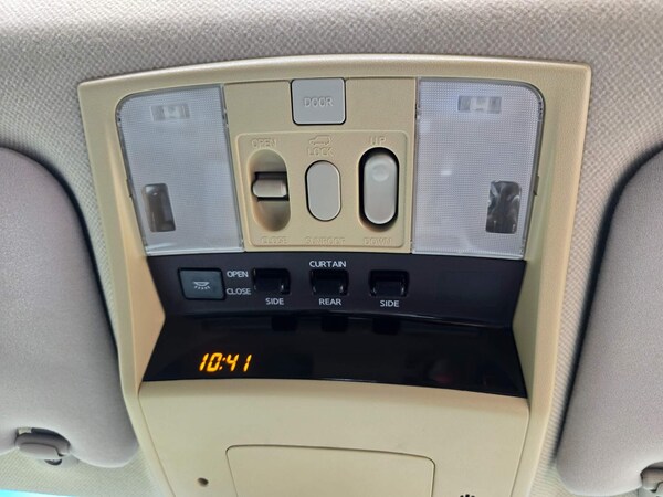 Used Nissan Elgrand 2009 for sale - 74339240: Photo 45