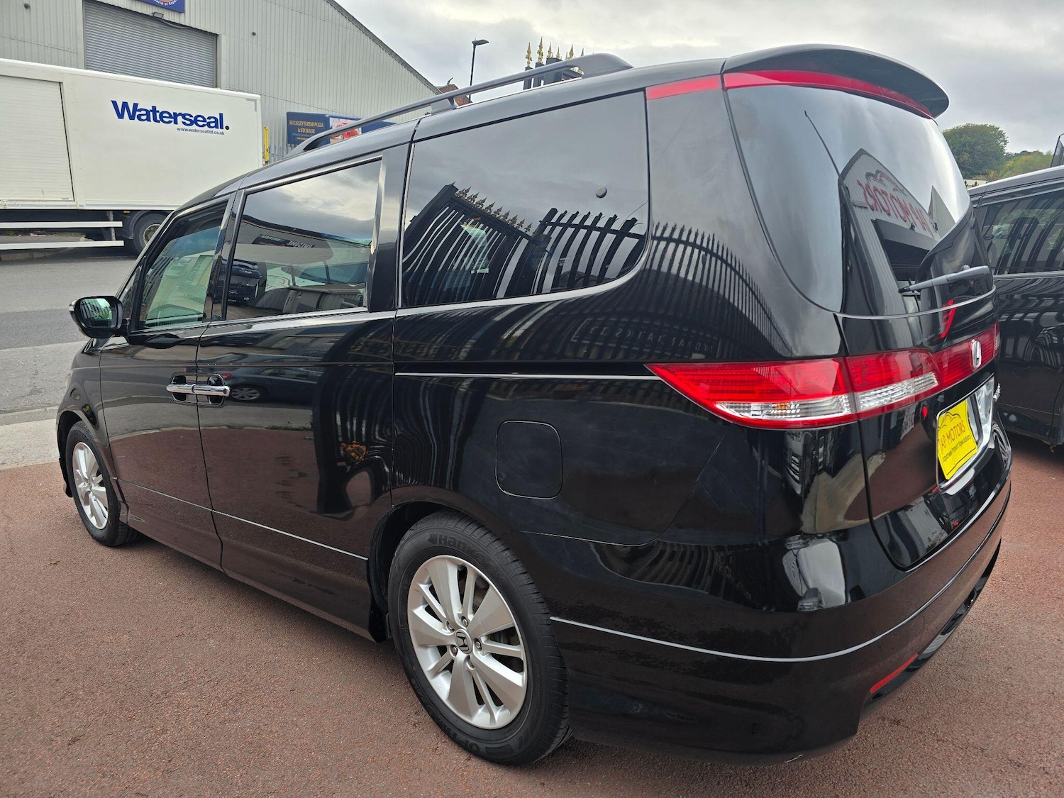 Used Honda Elysion for sale - 76215429: Photo 10