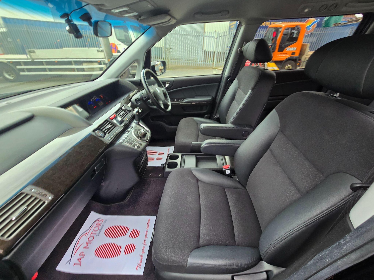 Used Honda Elysion for sale - 76215429: Photo 6