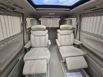 Used Nissan Elgrand 2008 for sale - 79039193: Photo