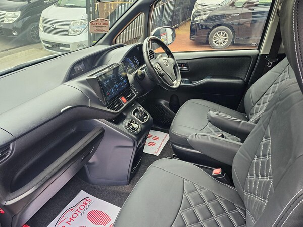 Used Toyota Voxy 2014 for sale - 74339230: Photo 10