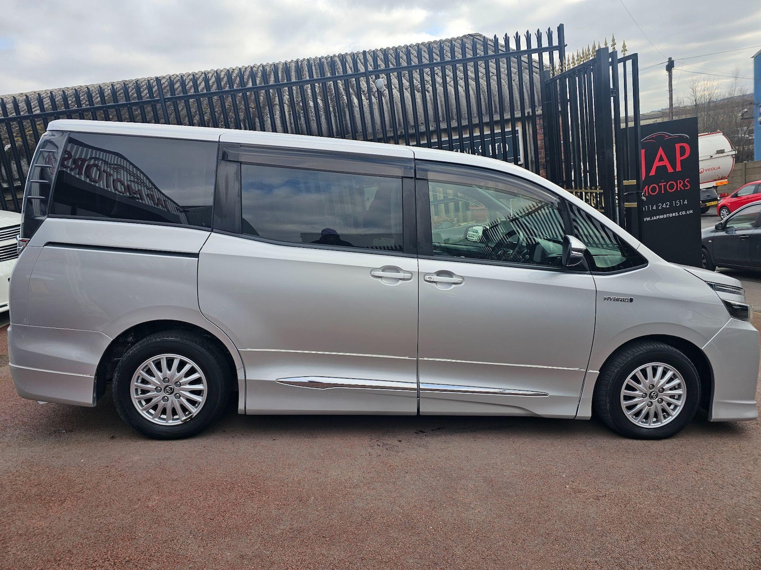 Vehicle 21