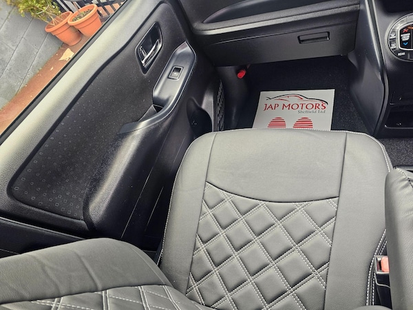 Used Toyota Voxy 2014 for sale - 74339230: Photo 30