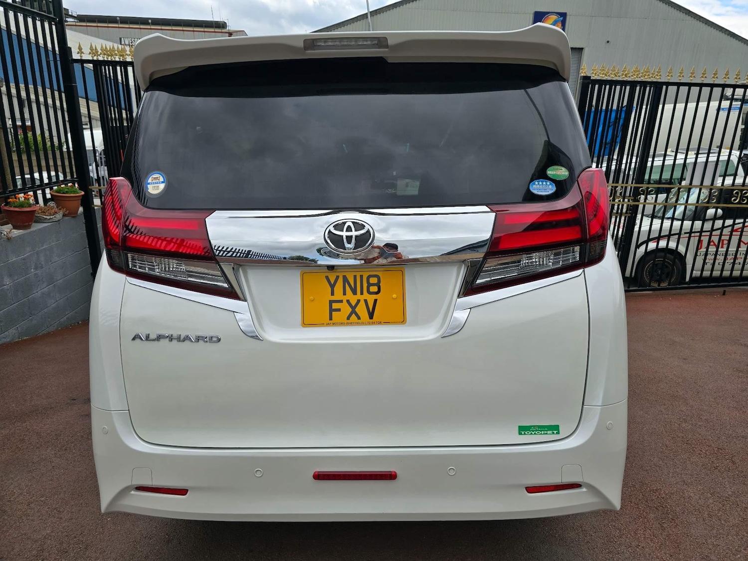 Vehicle 5