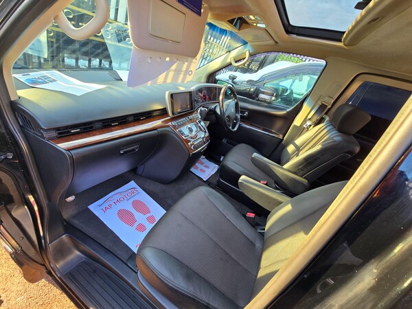 Used Nissan Elgrand 2009 for sale - 74339241: Photo 20
