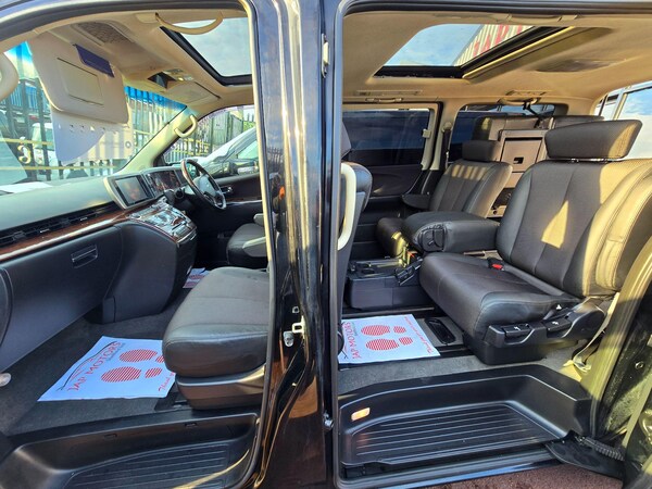 Used Nissan Elgrand 2009 for sale - 74339241: Photo 42