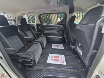 Used Toyota Vellfire 2016 for sale - 74339232: Photo