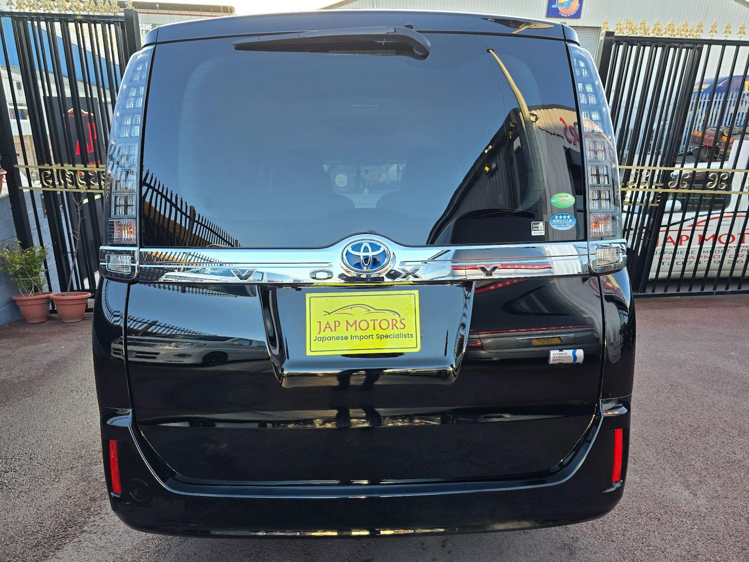 Vehicle 25