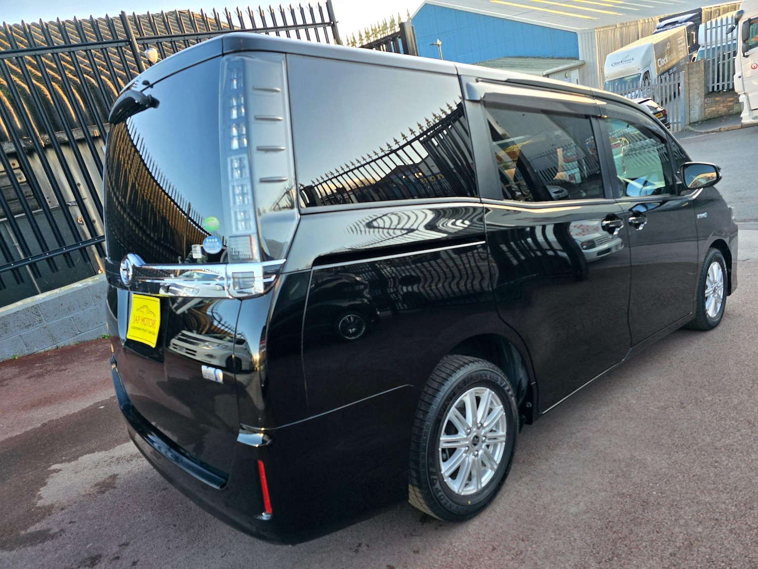 Vehicle 27