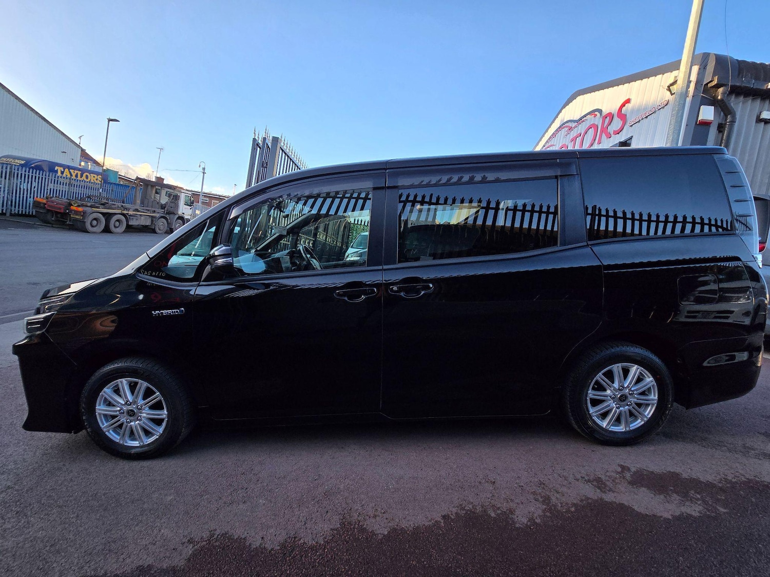 Vehicle 28