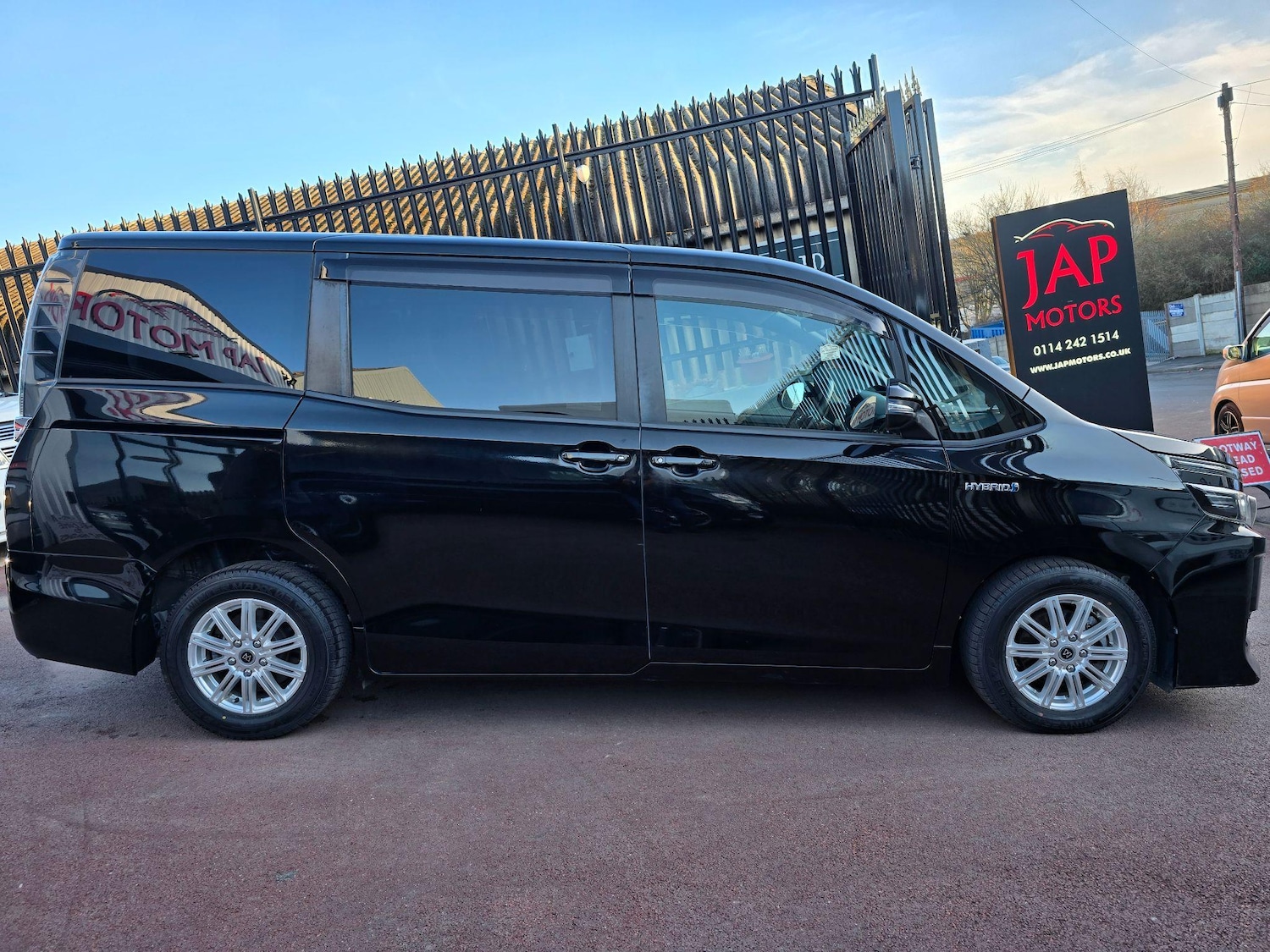 Vehicle 29