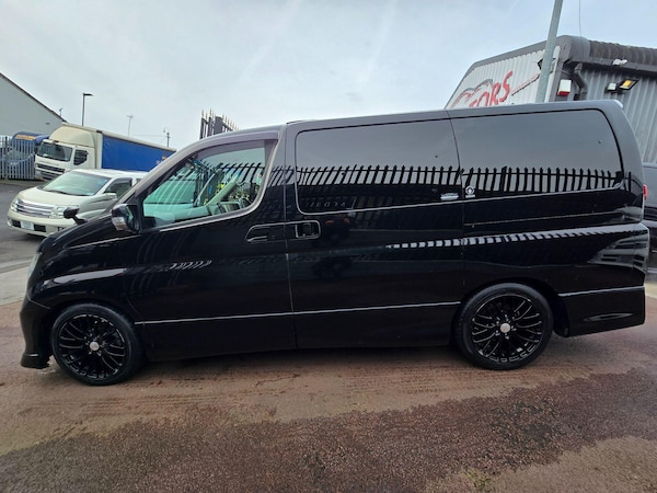 Used Nissan Elgrand 2009 for sale - 74339257: Photo 29