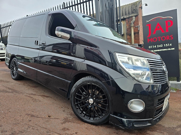 Used Nissan Elgrand 2009 for sale - 74339257: Photo 2